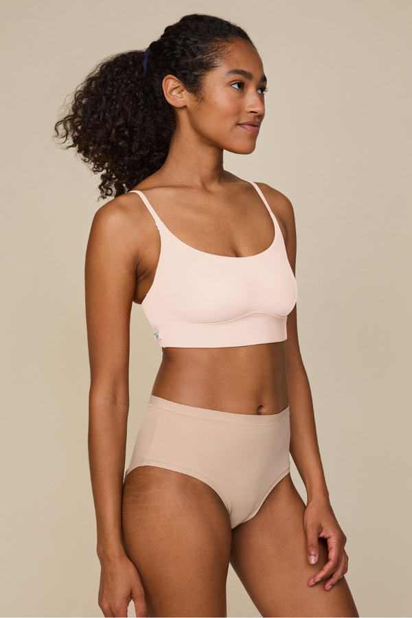 Bliss Scoop Bralette in Rose | Anya Lust Luxury Bralette for Women | Seamless beige wireless bralette for everyday wear 