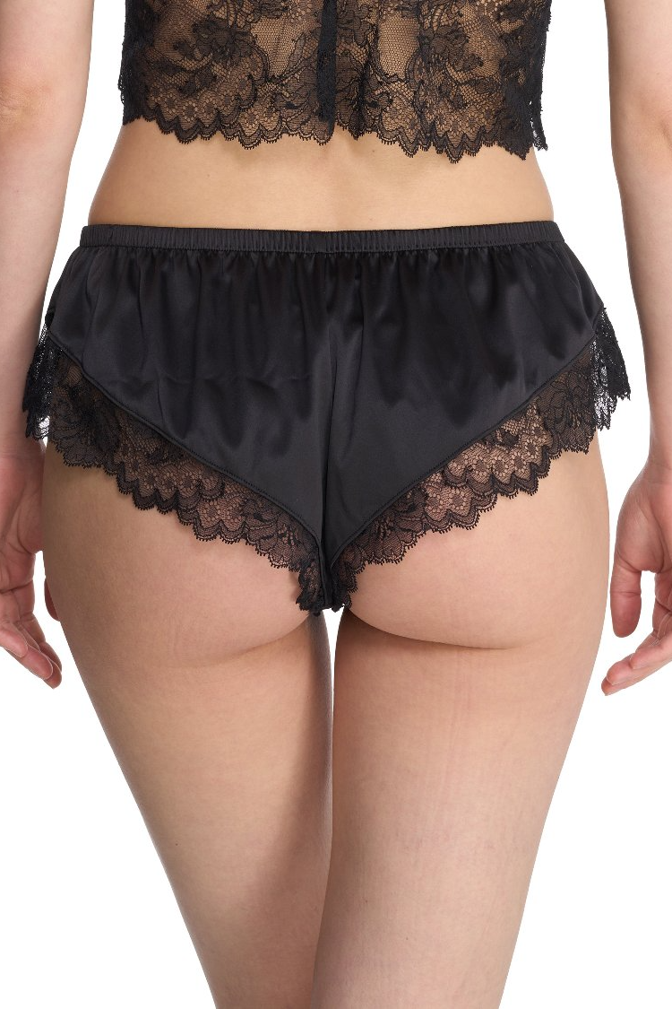 Chantilly Lace Tap Short