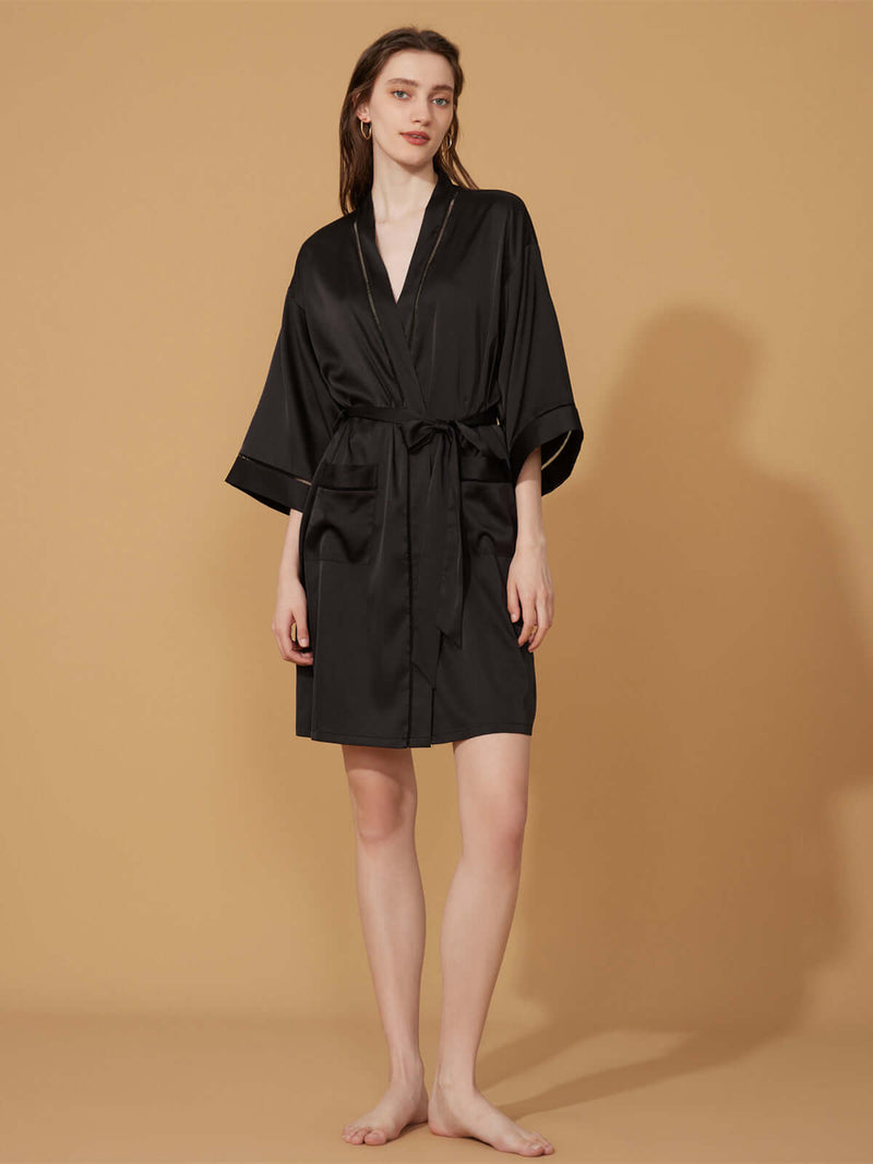 Elegant Hollow Out Detail Short Robe with Pockets