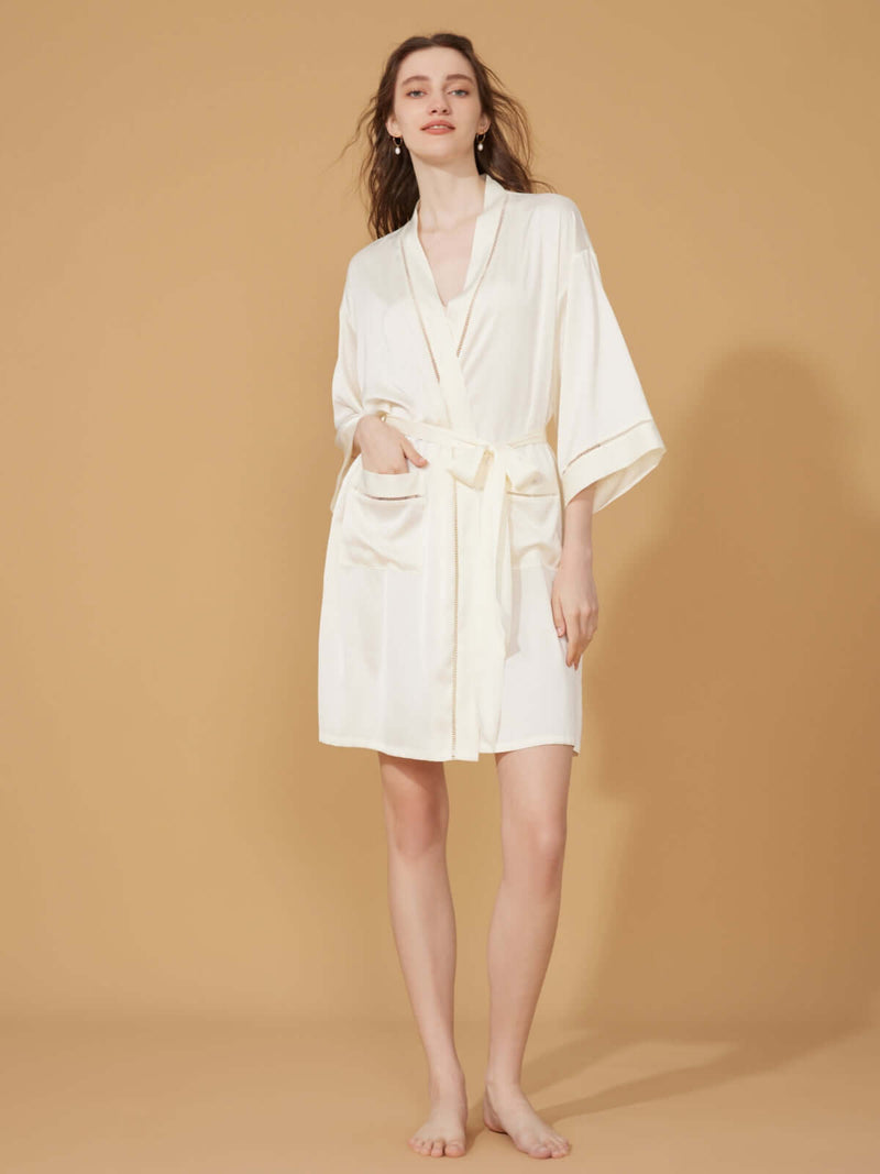 Elegant Hollow Out Detail Short Robe with Pockets